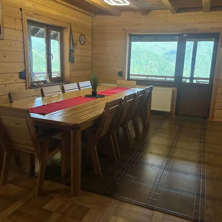 Kolo котеджний комплекс טטאריב