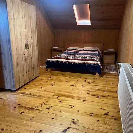 Kolo котеджний комплекс * Tatariv