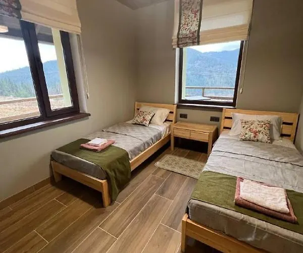 Kolo котеджний комплекс Apartman