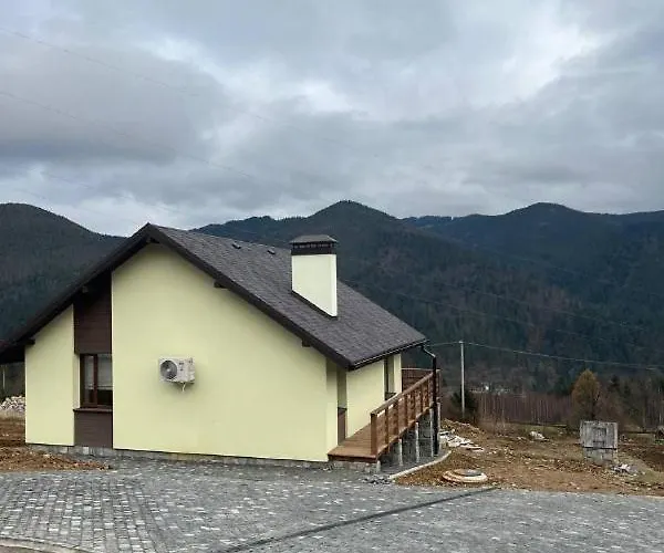 Kolo котеджний комплекс Apartman Tatariv