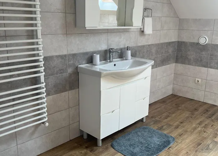 Kolo котеджний комплекс Apartman